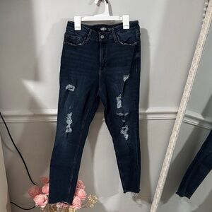 Old Navy Women's Distressed Black Skinny Jeans